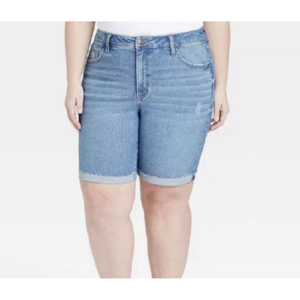 Ava & Viv Distressed Cuffed Denim Plus Size 26W 040